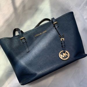 Michael Kors navy blue jet set tote saffiano leather